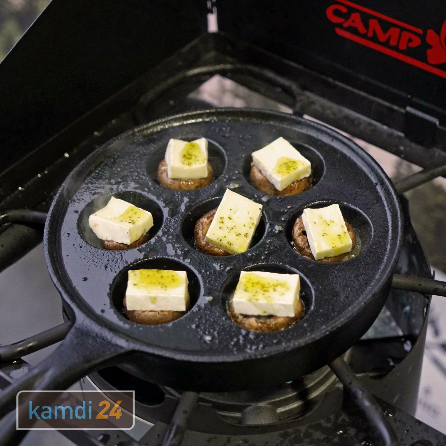 Camp Chef Aebleskiver Pfanne 6 Camp Chef Aebleskiver Pfanne – Bild 6