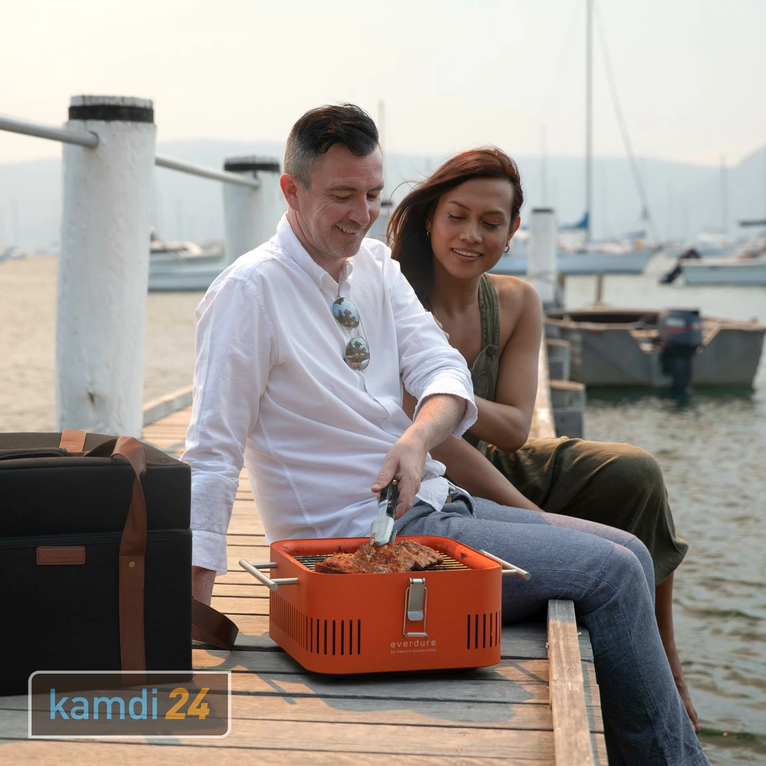 Everdure CUBE™ Holzkohlegrill Orange 11 Everdure CUBE™ Holzkohlegrill Orange – Bild 11