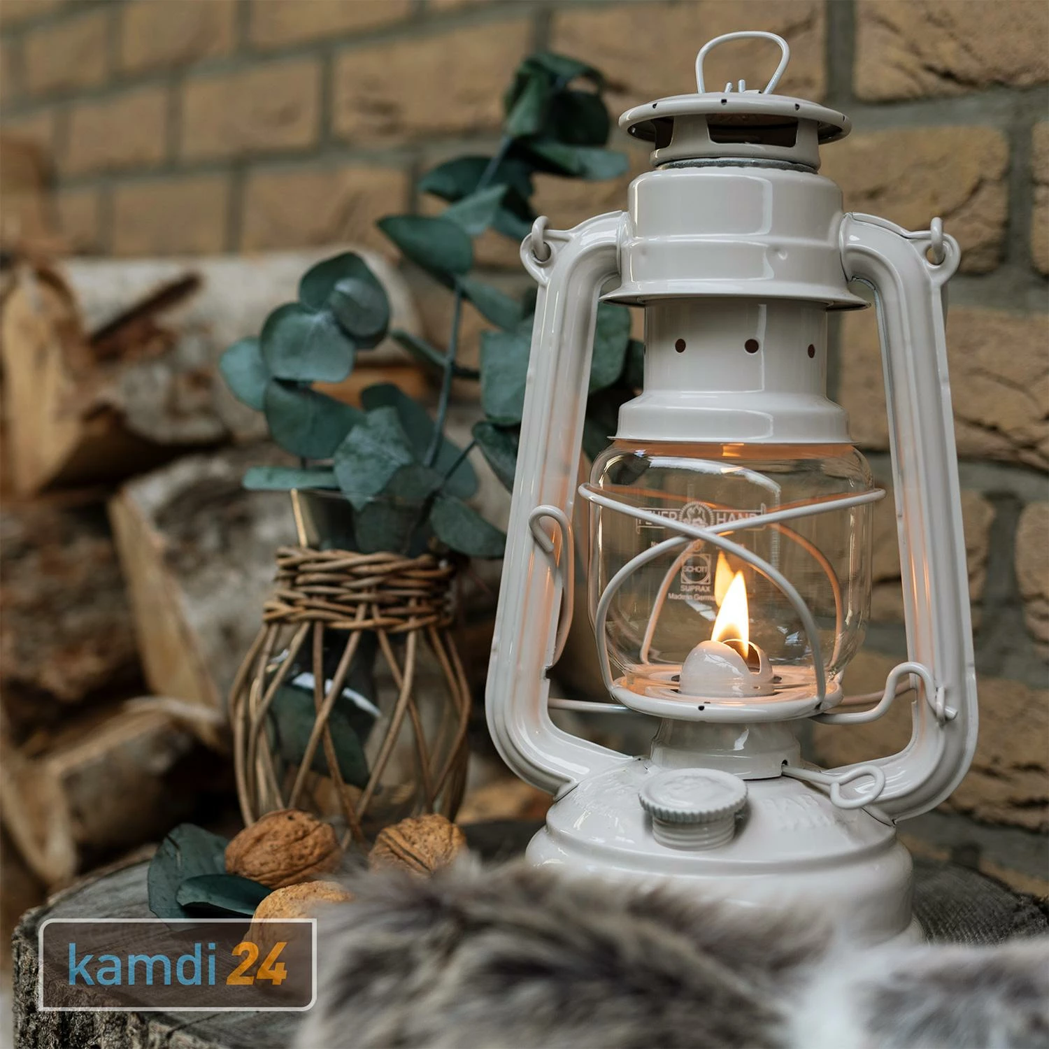 Feuerhand Sturmlaterne Baby Special 276 Softbeige 5 Feuerhand Sturmlaterne Baby Special 276 Softbeige – Bild 5