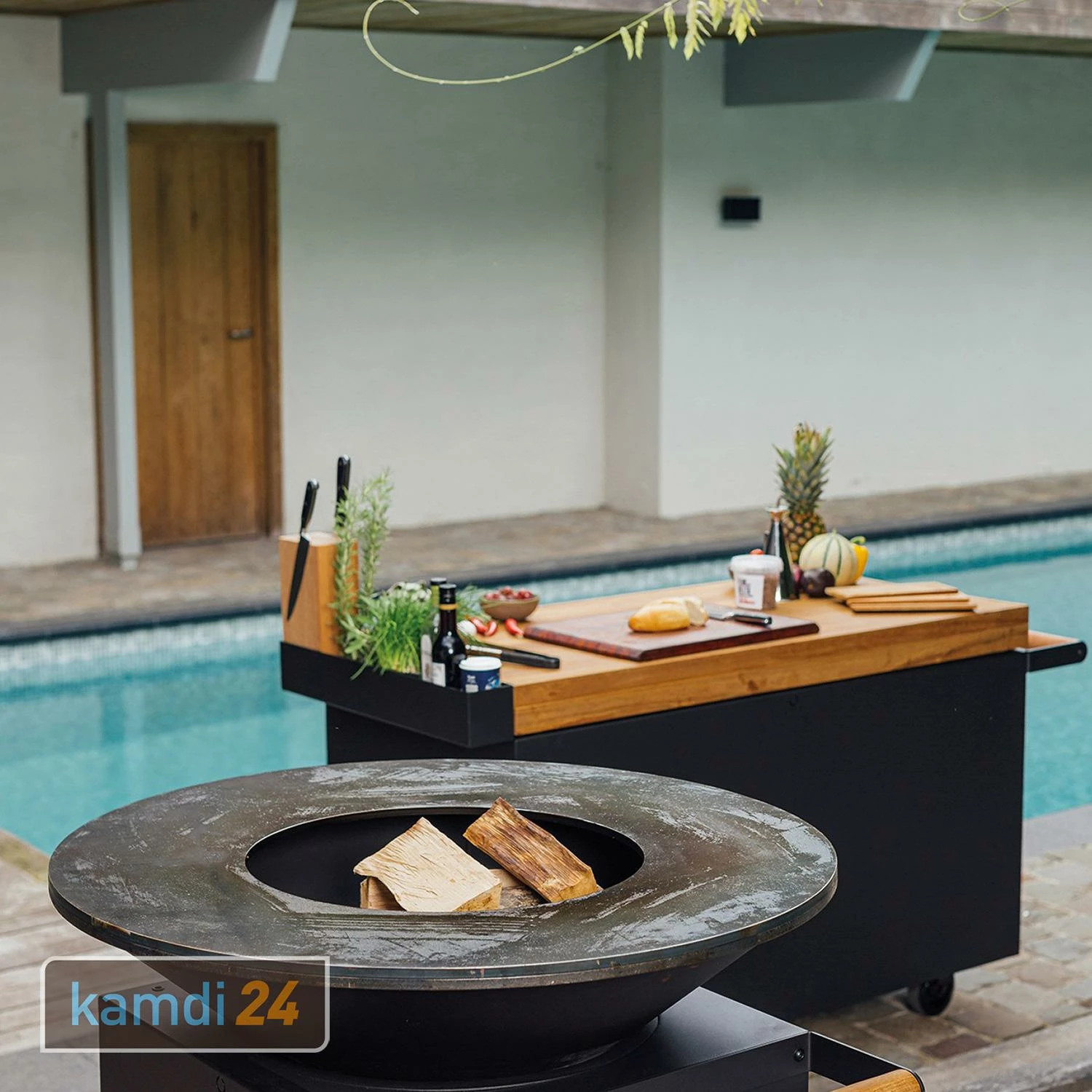 OFYR Sockel Black 135 PRO Mit Arbeitsplatte Teakholz 8 OFYR Sockel Black 135 PRO Mit Arbeitsplatte Teakholz – Bild 8