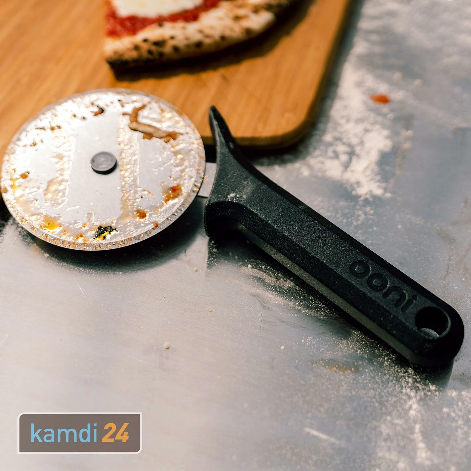 Ooni Pizzaschneider 4 Ooni Pizzaschneider – Bild 4