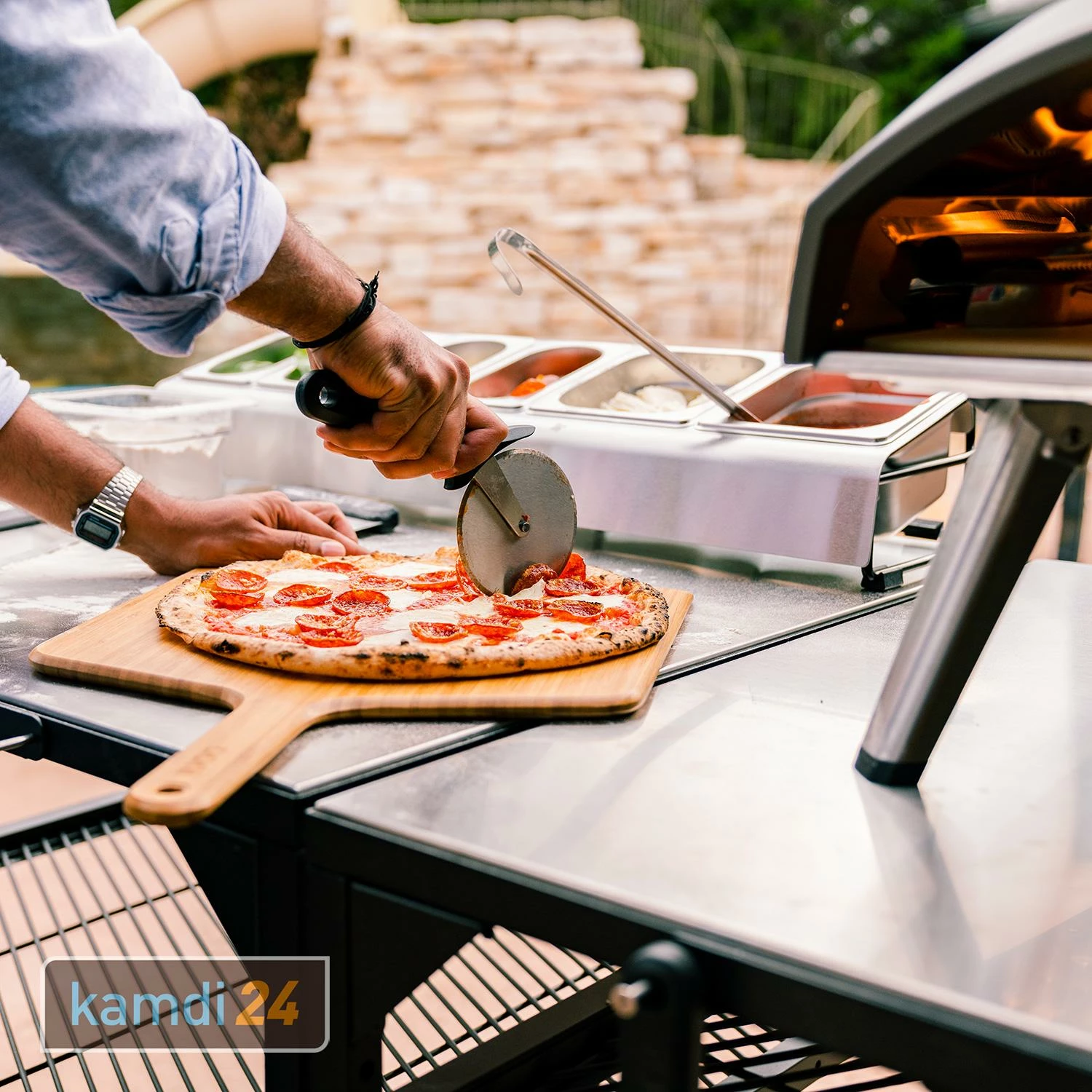 Ooni Pizzaschneider 6 Ooni Pizzaschneider – Bild 6