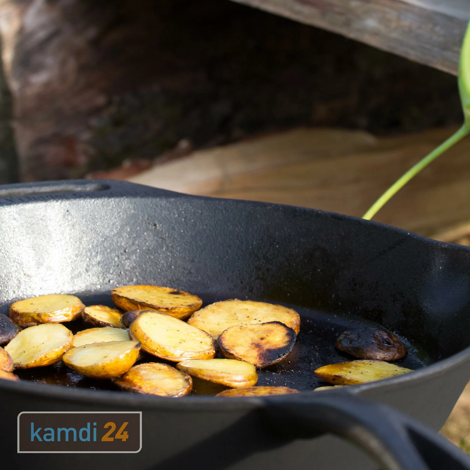 Petromax Feuerpfanne Fp30 Mit Stiel 8 Petromax Feuerpfanne Fp30 Mit Stiel – Bild 8