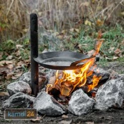 Petromax Lagerfeuer-Halterung Für Schmiedeeiserne Pfannen 15 Petromax Lagerfeuer-Halterung Für Schmiedeeiserne Pfannen -WEBER Verkäufe petromax lagerfeuer halterung fuer schmiedeeiserne pfannen 25405 m 5